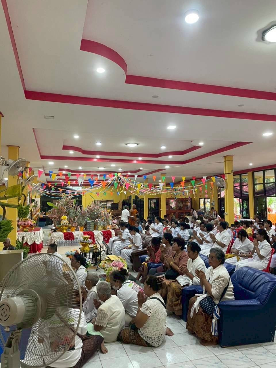 ภาพร่วมพิธีกรรมวัดสำโรง