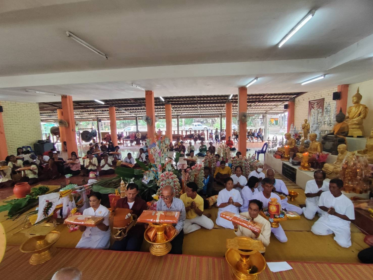 ภาพกล่าวคำถวายกฐินที่พักสงฆ์หมื่นศรีกลาง