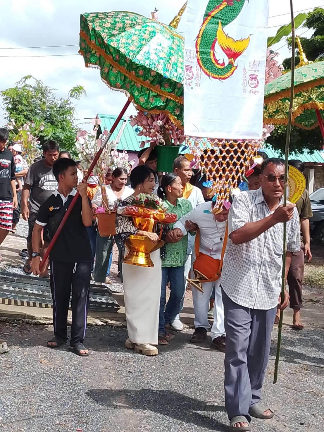 ภาพร่วมพิธีกรรมสำนักสงฆ์ศรีมหาโชติ