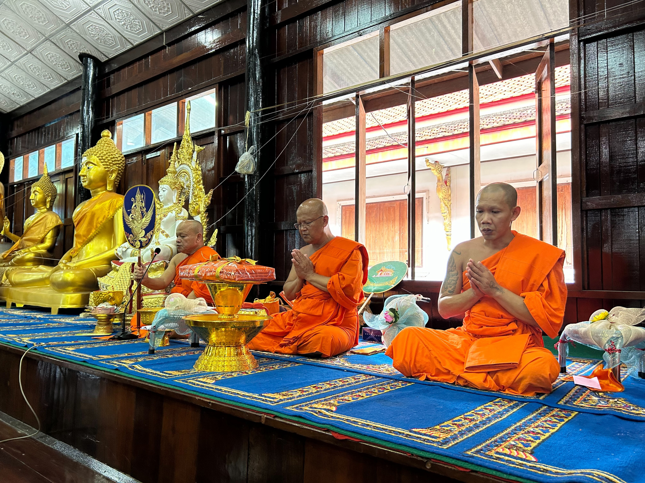 ภาพร่วมพิธีกรรมวัดเพลง