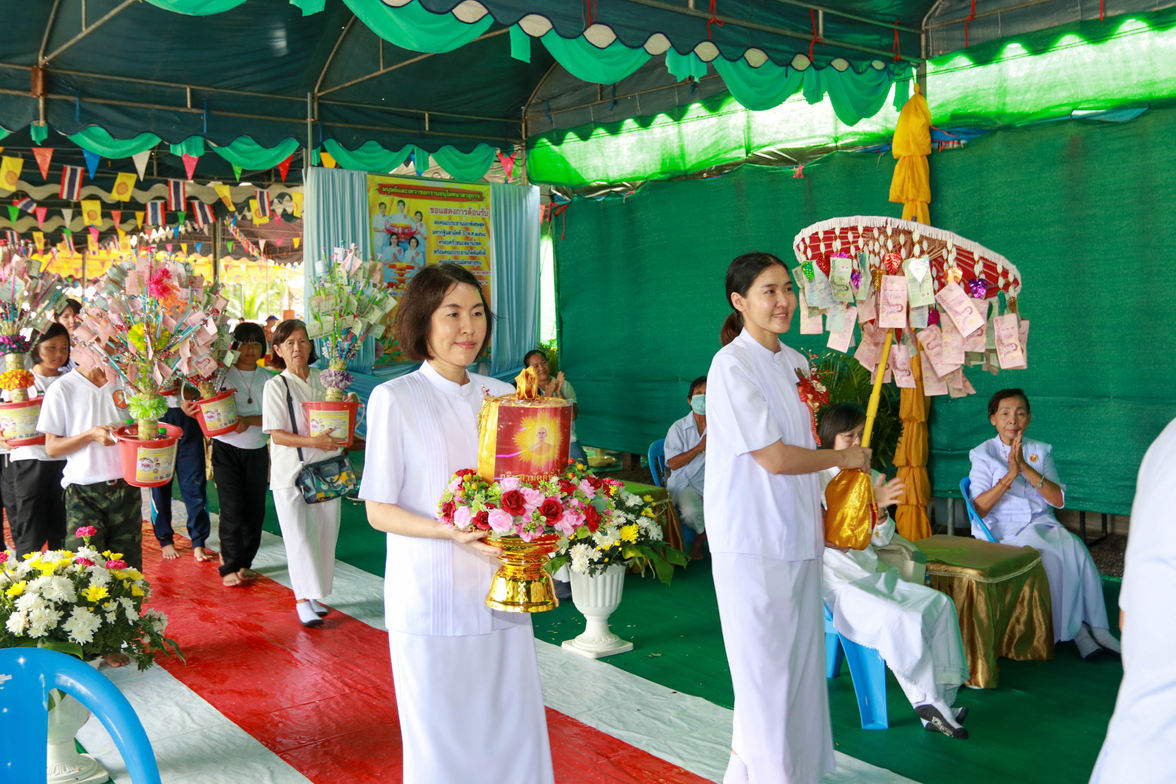 ภาพร่วมพิธีกรรมธุดงคสถานราชบุรี
