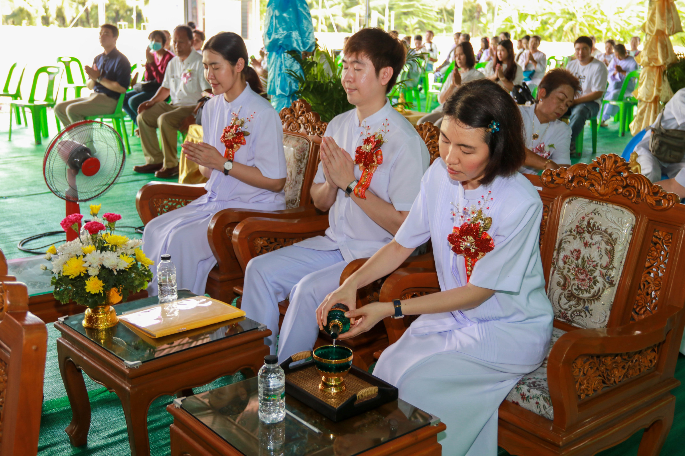 ภาพร่วมพิธีกรรมธุดงคสถานราชบุรี
