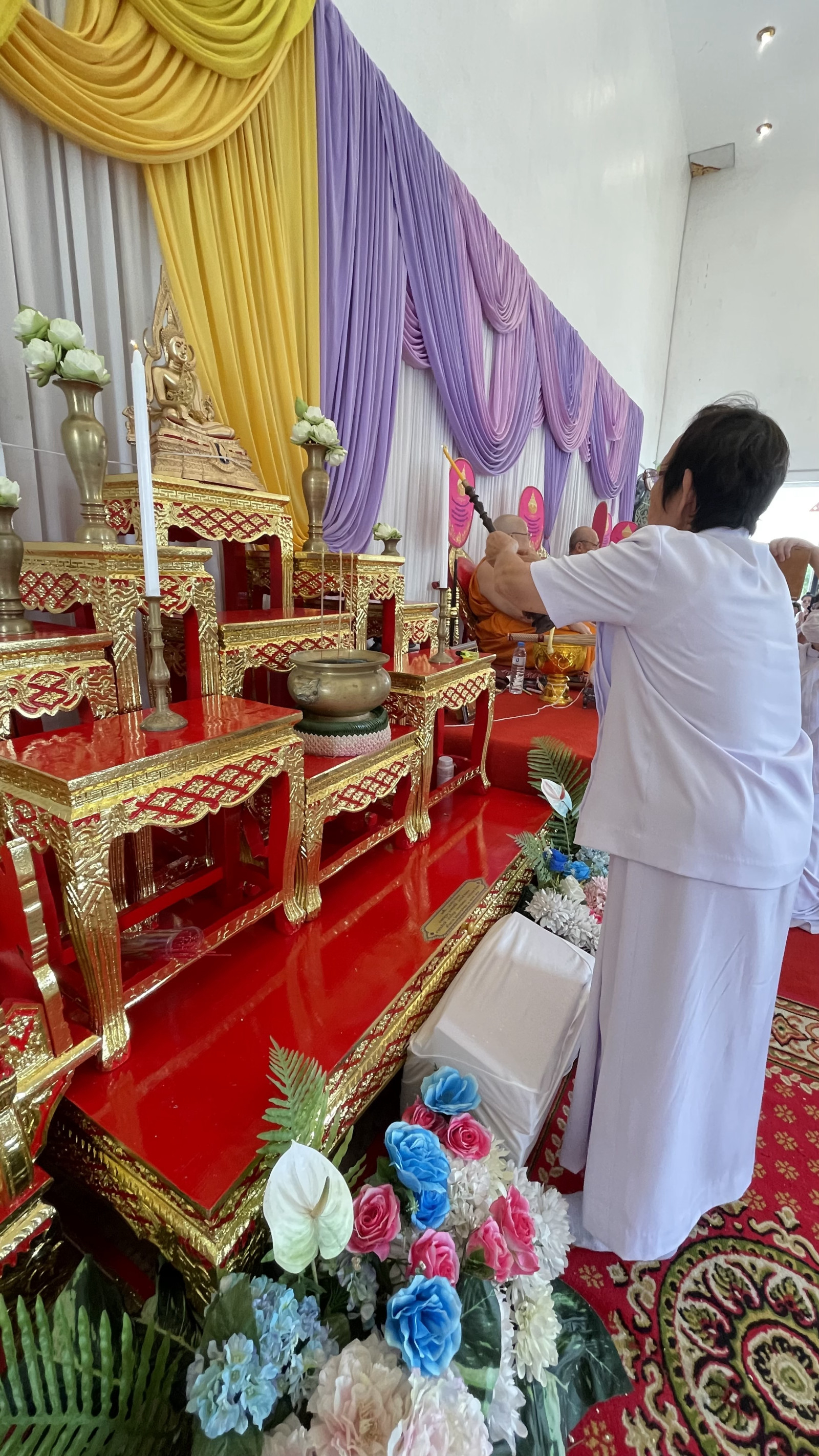 ภาพร่วมพิธีกรรมวัดหนองกระทิงทอง