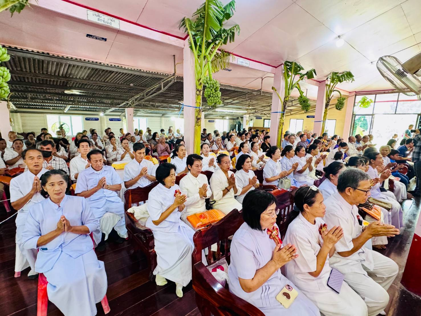 ภาพร่วมพิธีกรรมวัดหนองยายทรัพย์