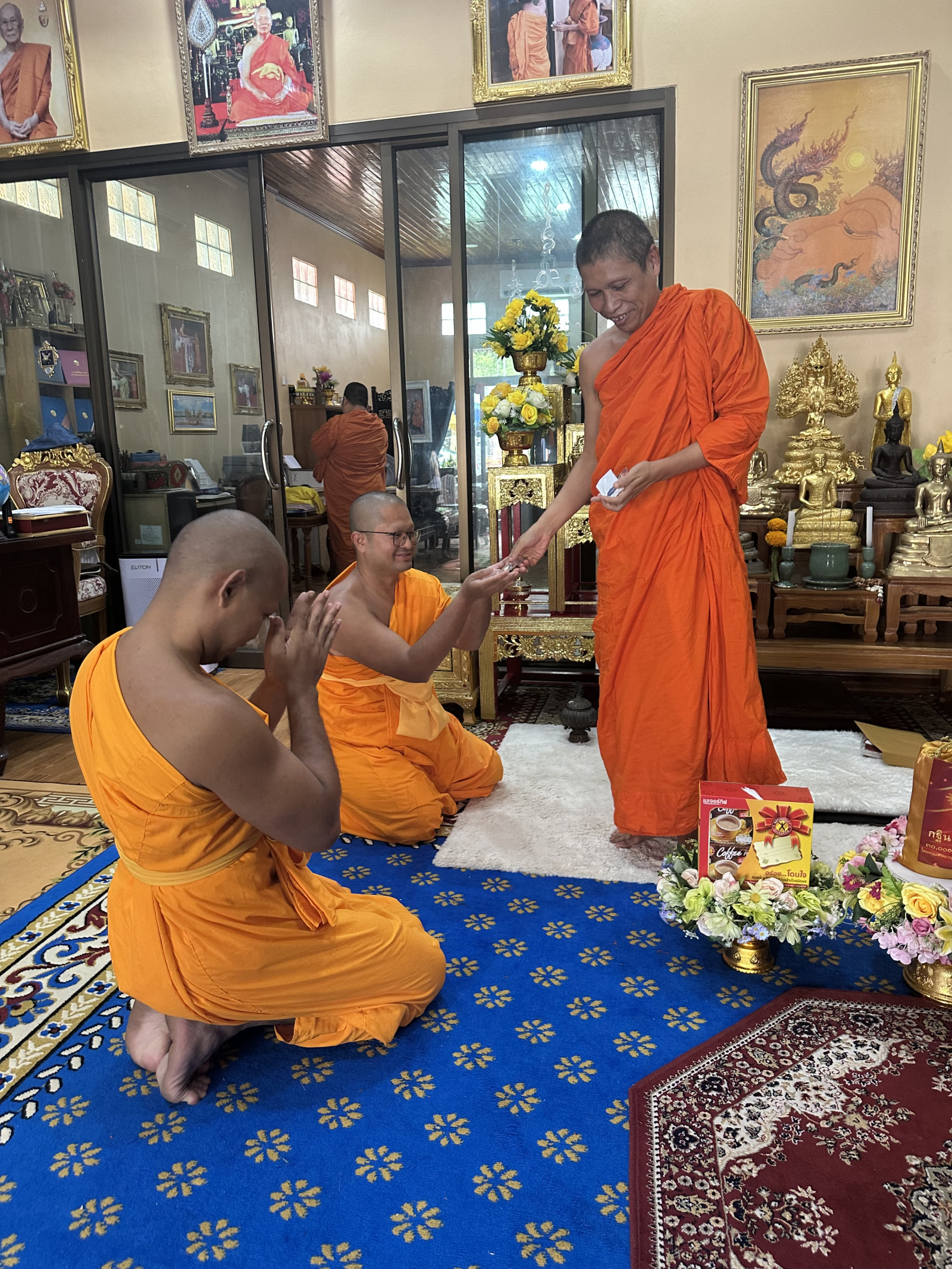 ภาพร่วมพิธีกรรมวัดปากน้ำชุมพร