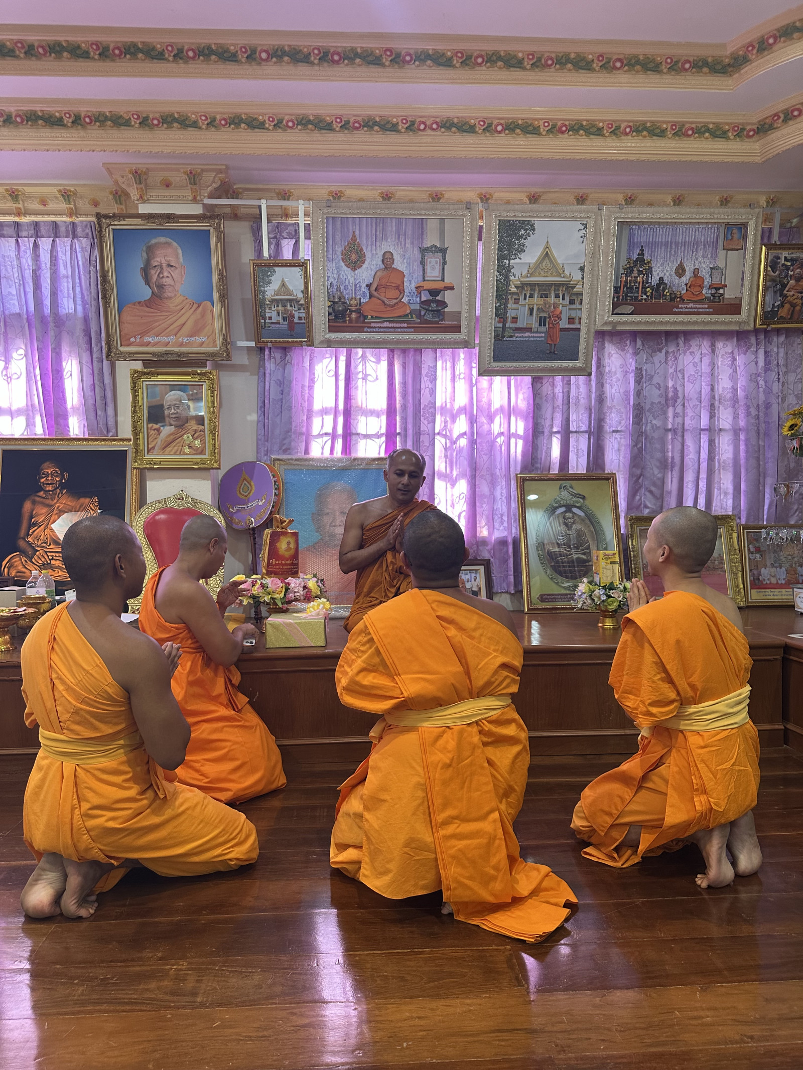 ภาพร่วมขบวนกฐินวัดมะนาวหวาน