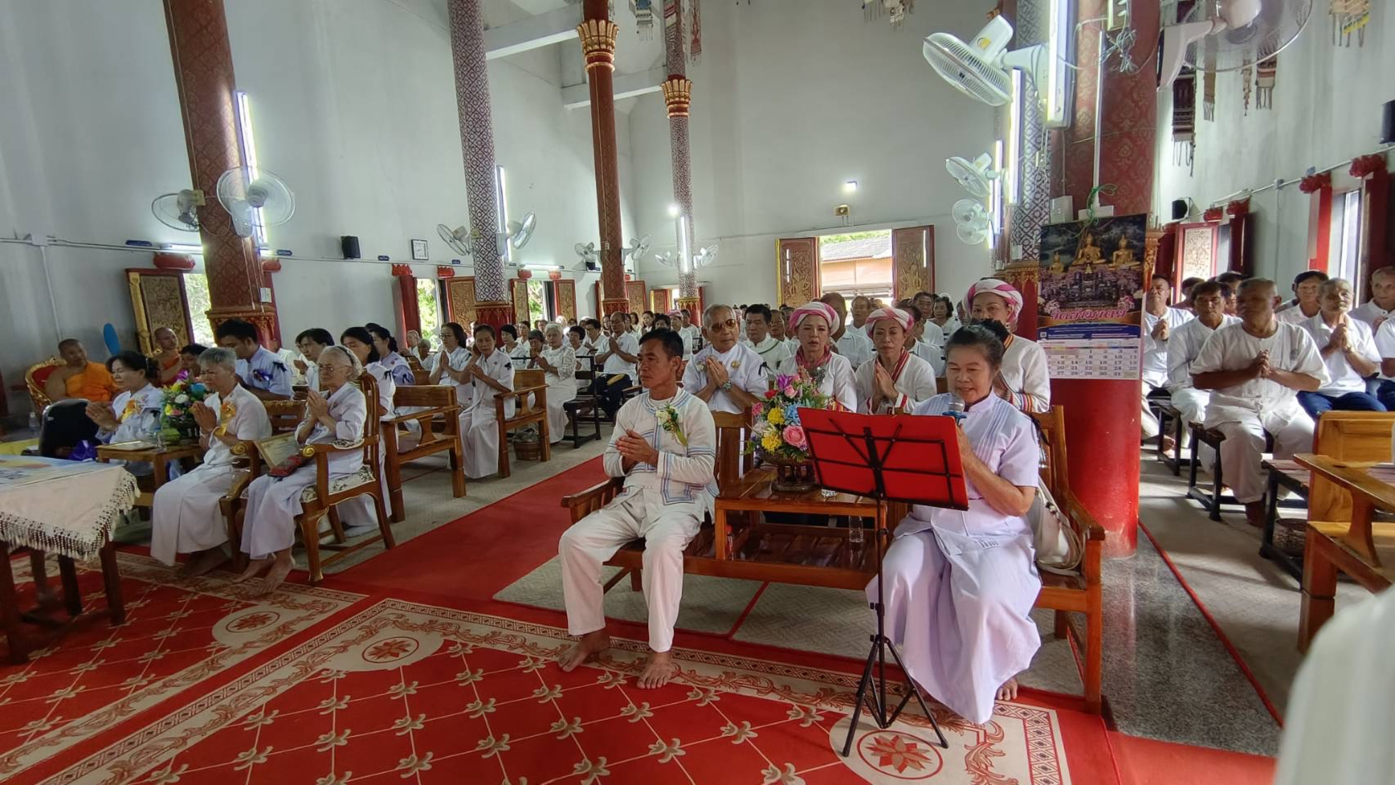 ภาพกล่าวคำถวายกฐินวัดห้วยหลวง