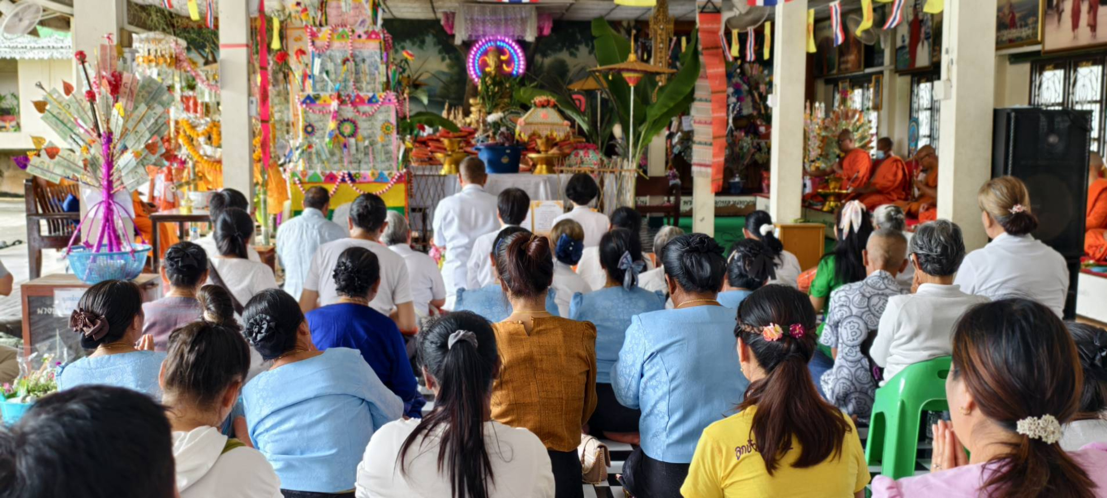 ภาพร่วมพิธีกรรมวัดติยะสถาน