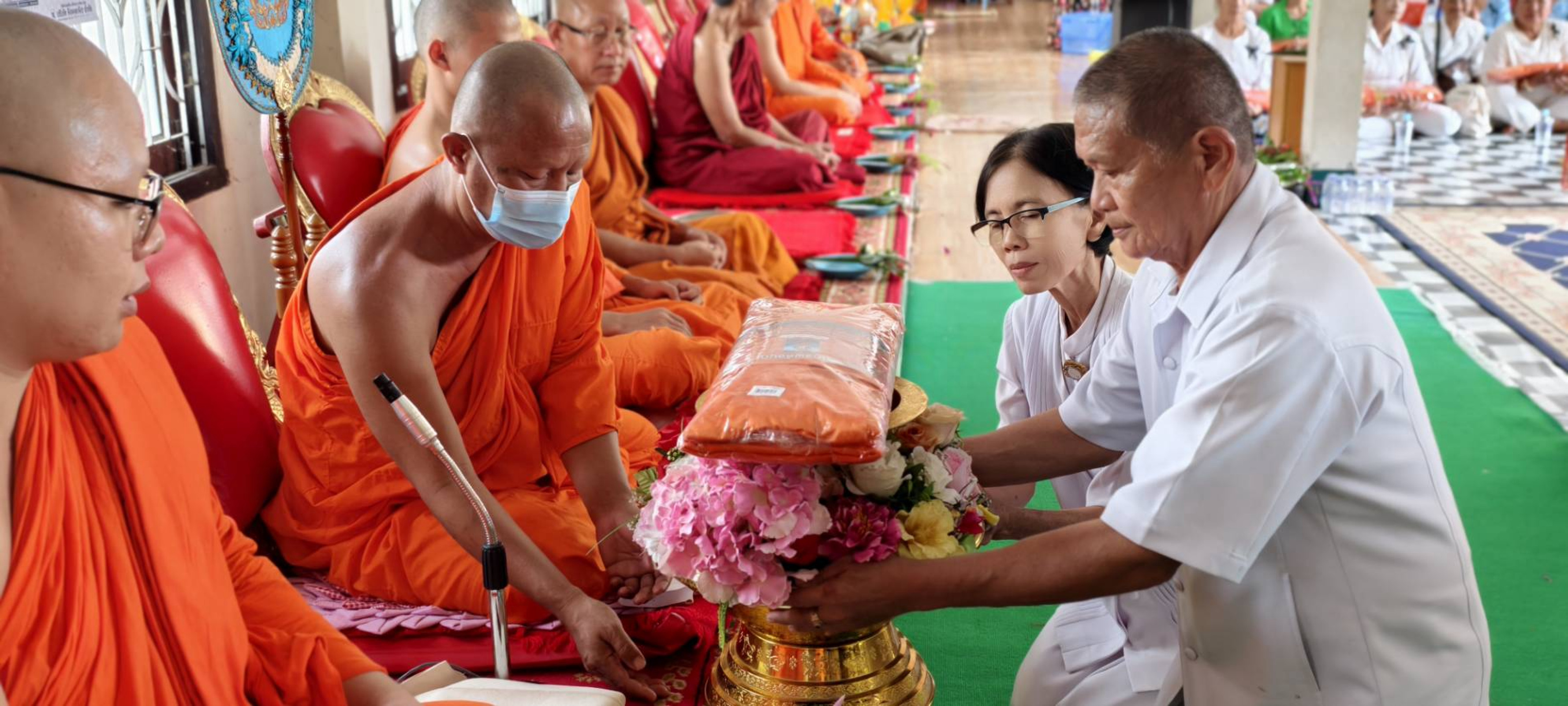 ภาพร่วมพิธีกรรมวัดติยะสถาน