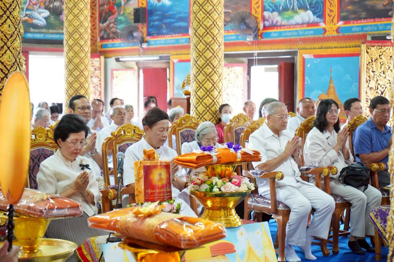ภาพร่วมพิธีกรรมวัดข้าวแท่นหลวง