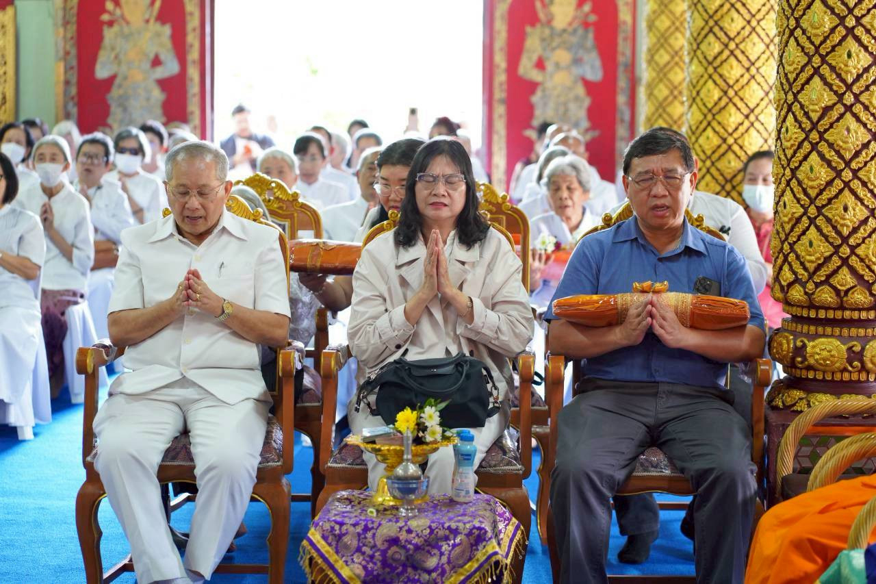 ภาพร่วมพิธีกรรมวัดข้าวแท่นหลวง