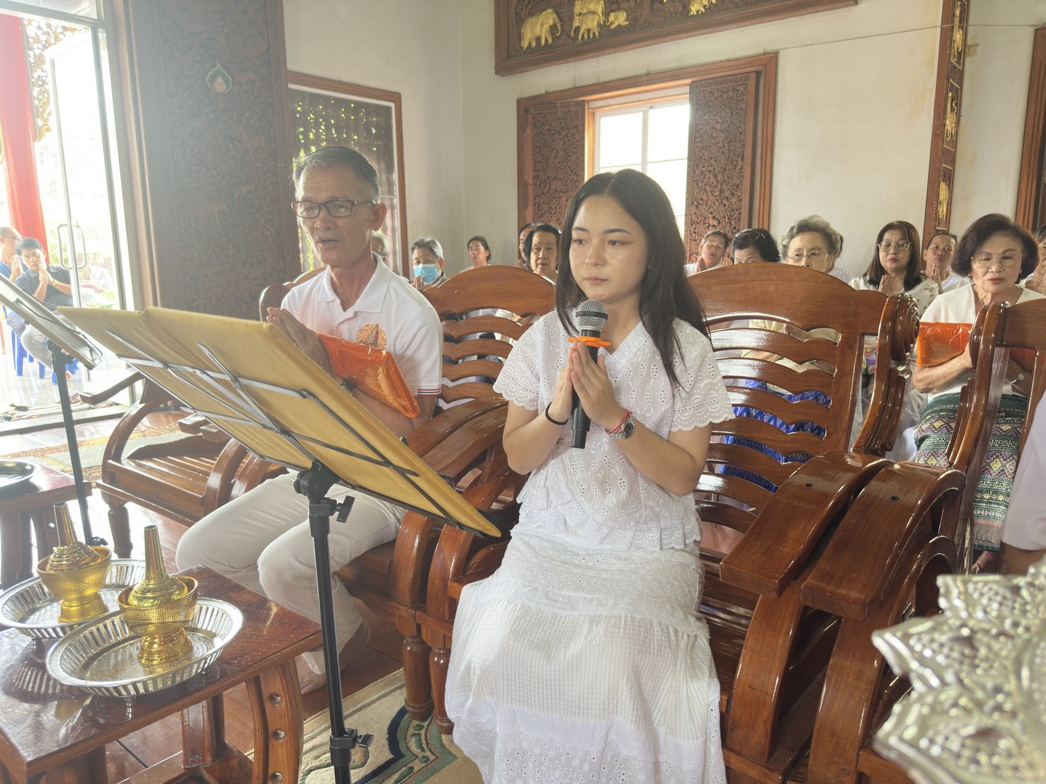 ภาพกล่าวคำถวายกฐินวัดเจดีย์งาม