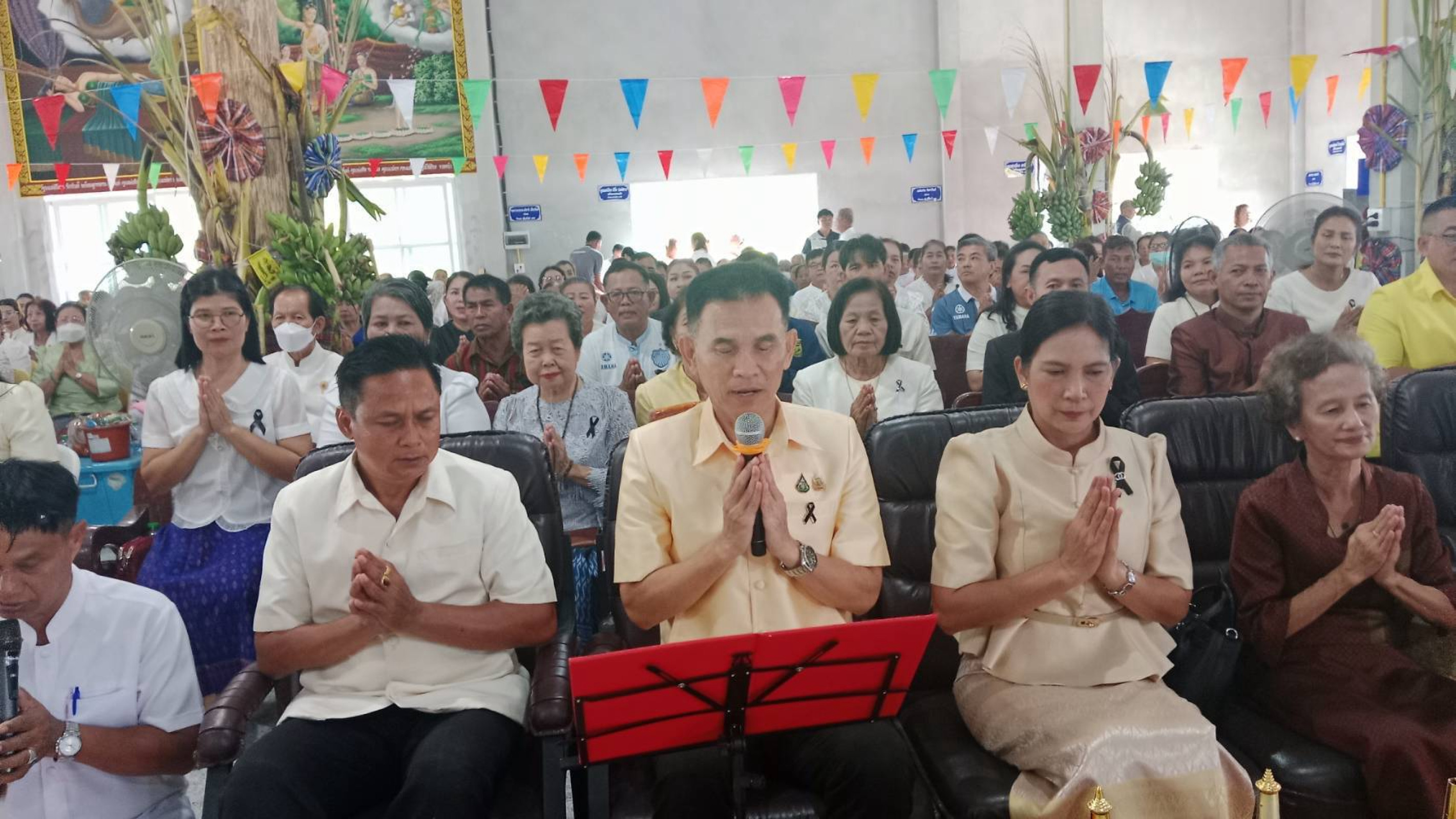 ภาพร่วมพิธีกรรมวัดน้ำอ้อม