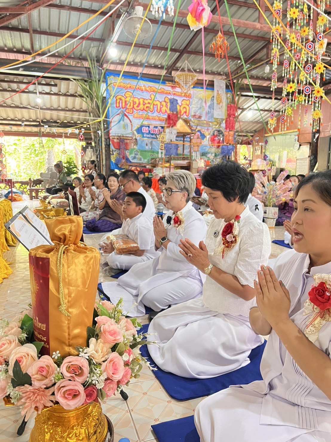 ภาพร่วมพิธีกรรมวัดป่าเทพนิมิตรมงคล
