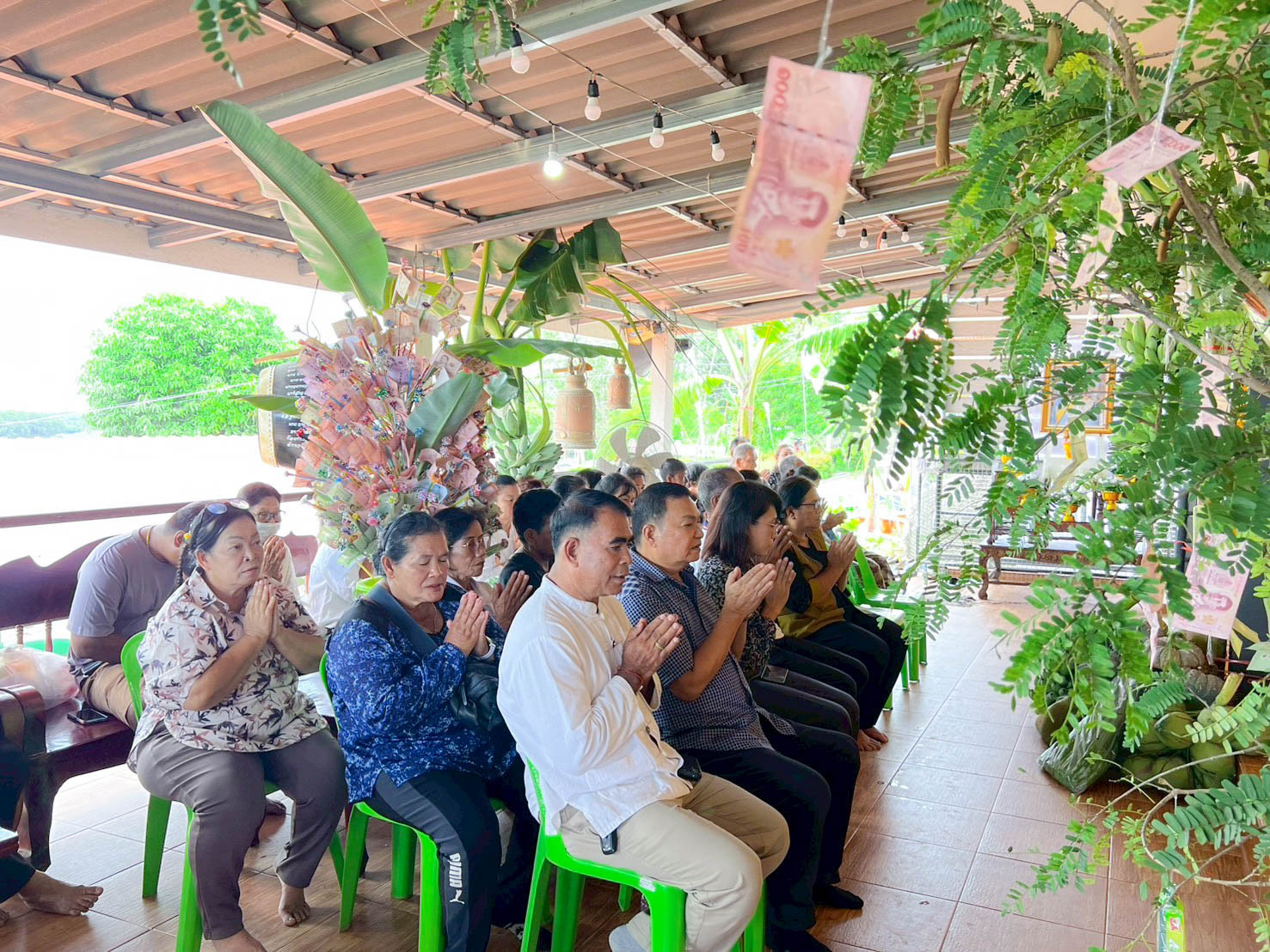 ภาพร่วมพิธีกรรมวัดเขาน้อยจันทราราม