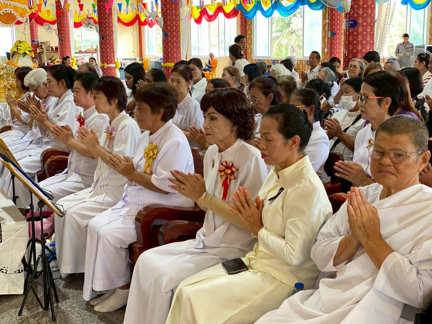 ภาพร่วมพิธีกรรมวัดบ้านท่ามะนาว