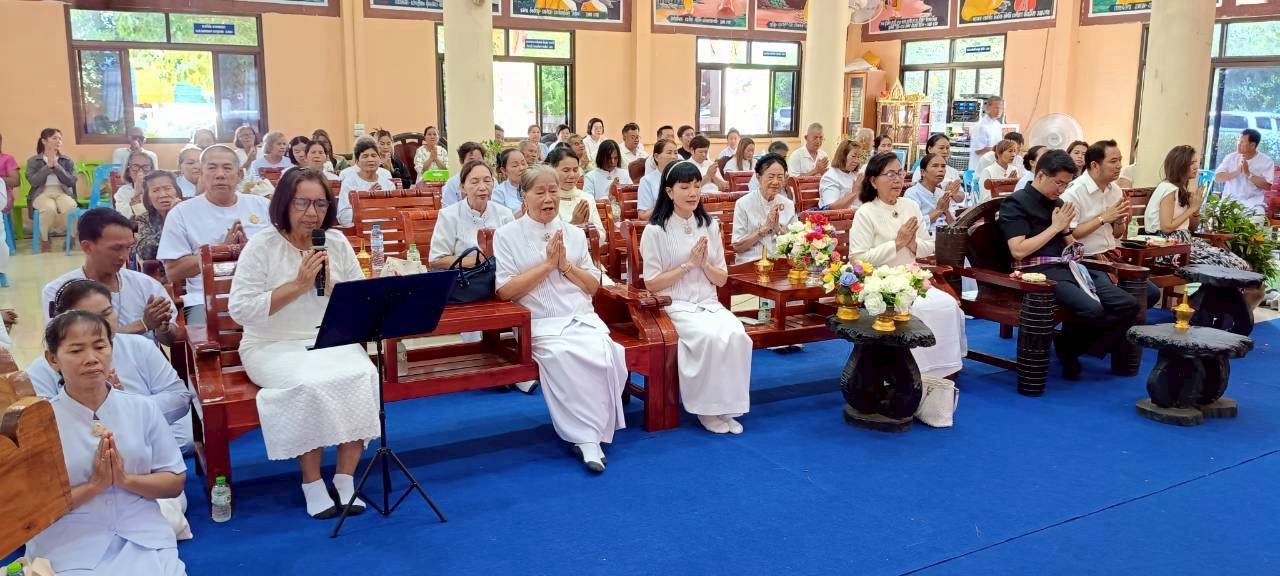 ภาพกล่าวคำถวายกฐินวัดโคกไพล