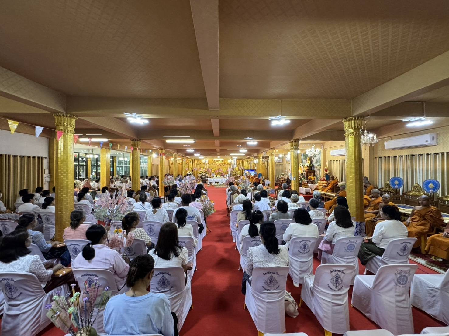 ภาพร่วมพิธีกรรมวัดศรีบุญเรือง