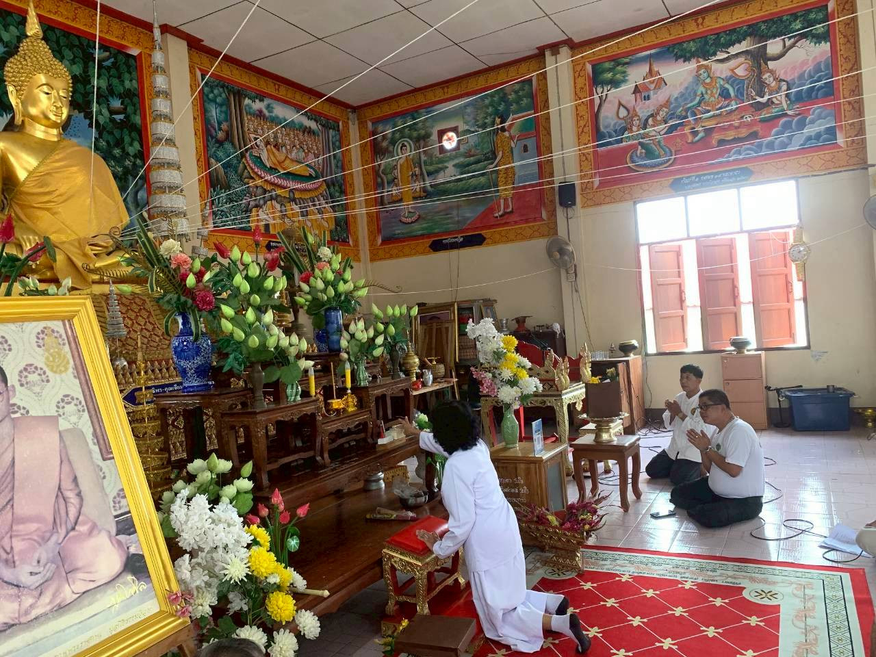 ภาพร่วมพิธีกรรมวัดนากว้าว