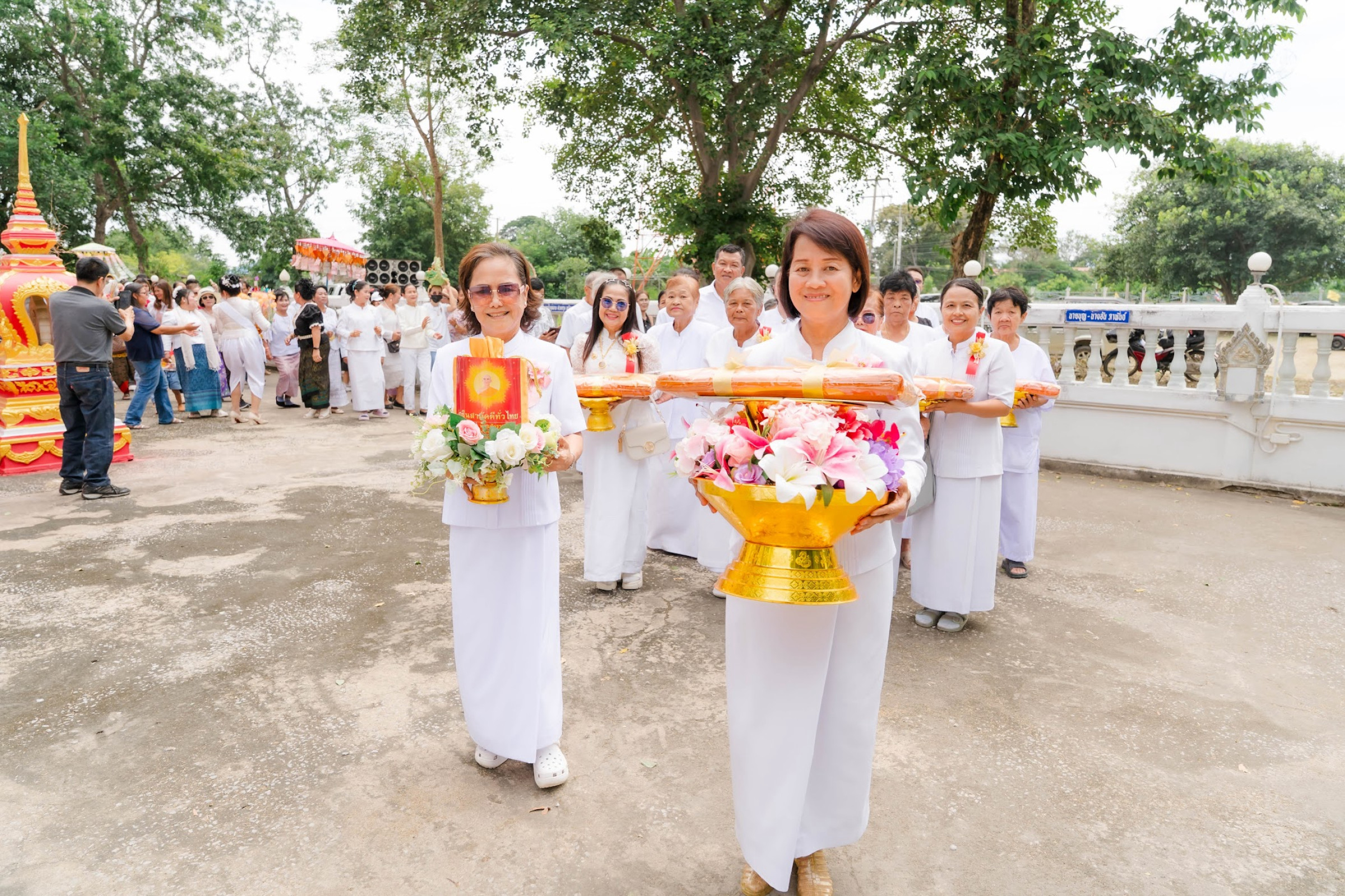 ภาพร่วมพิธีกรรมวัดมณีโสภณ ซอย17