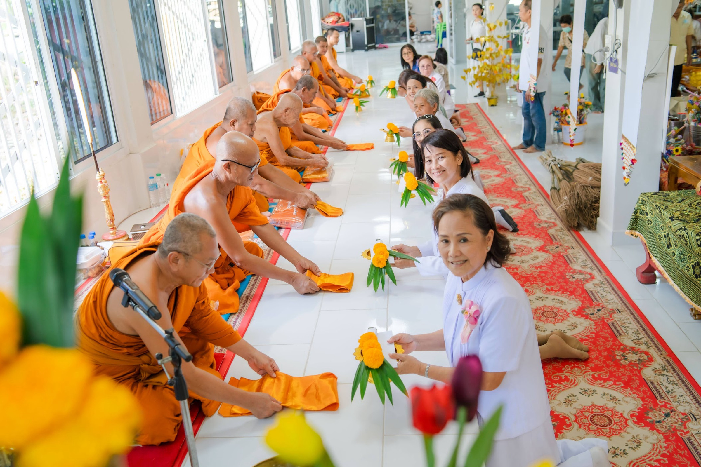 ภาพร่วมพิธีกรรมวัดมณีโสภณ ซอย17