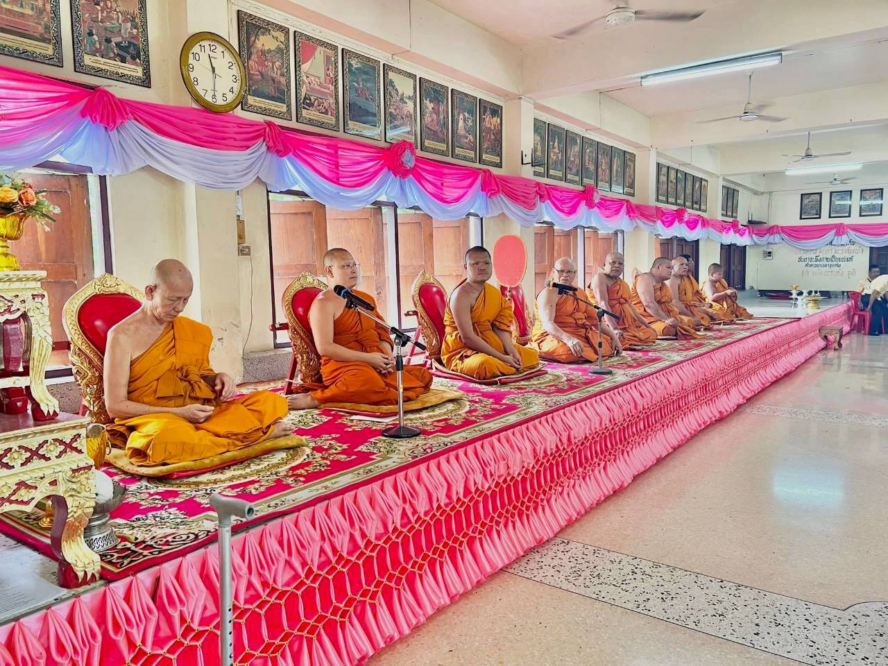 ภาพร่วมพิธีกรรมวัดใหม่โพธิ์ทอง