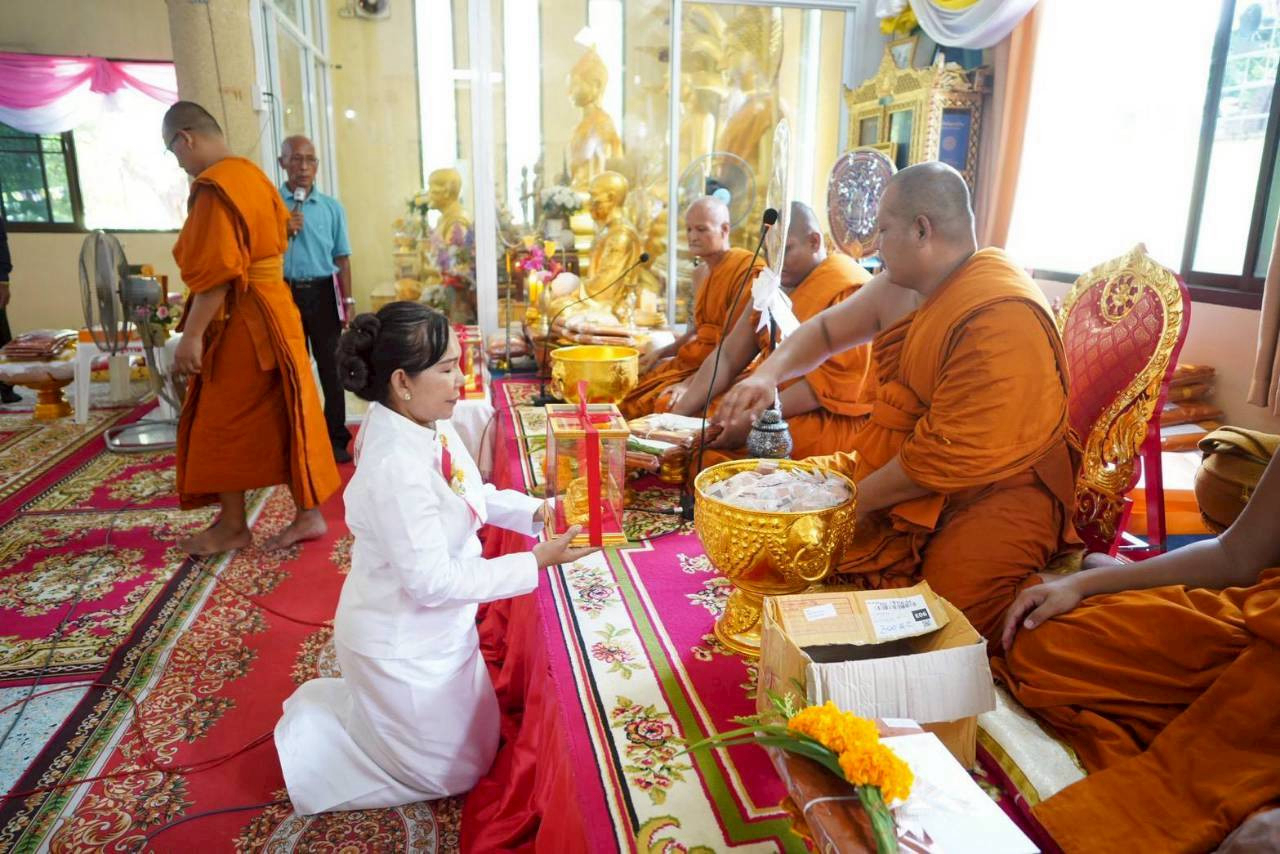 ภาพร่วมพิธีกรรมวัดเจริญธรรม