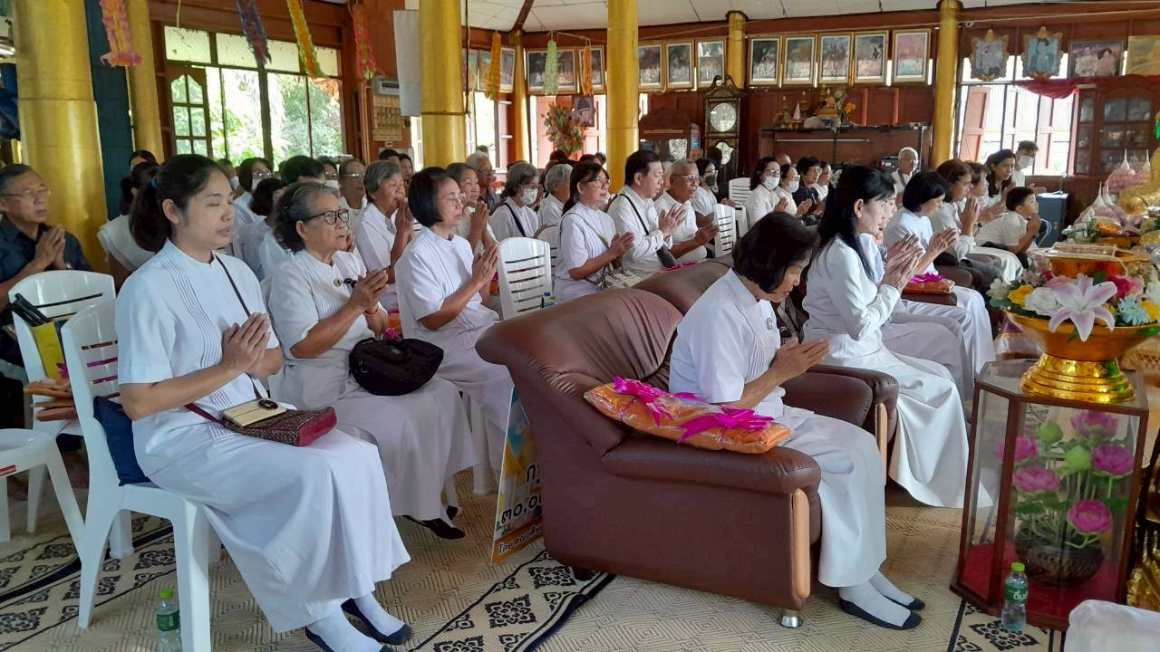 ภาพร่วมพิธีกรรมวัดสถิตย์วัฒนาราม