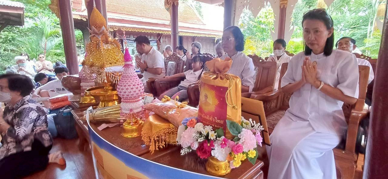 ภาพกล่าวคำถวายกฐินวัดท้ายเกาะ