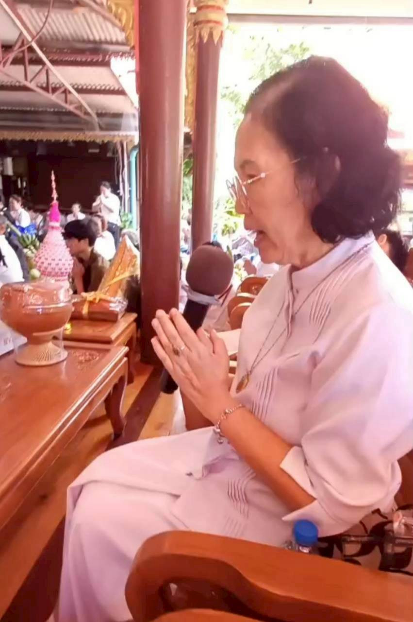 ภาพร่วมพิธีกรรมวัดท้ายเกาะ