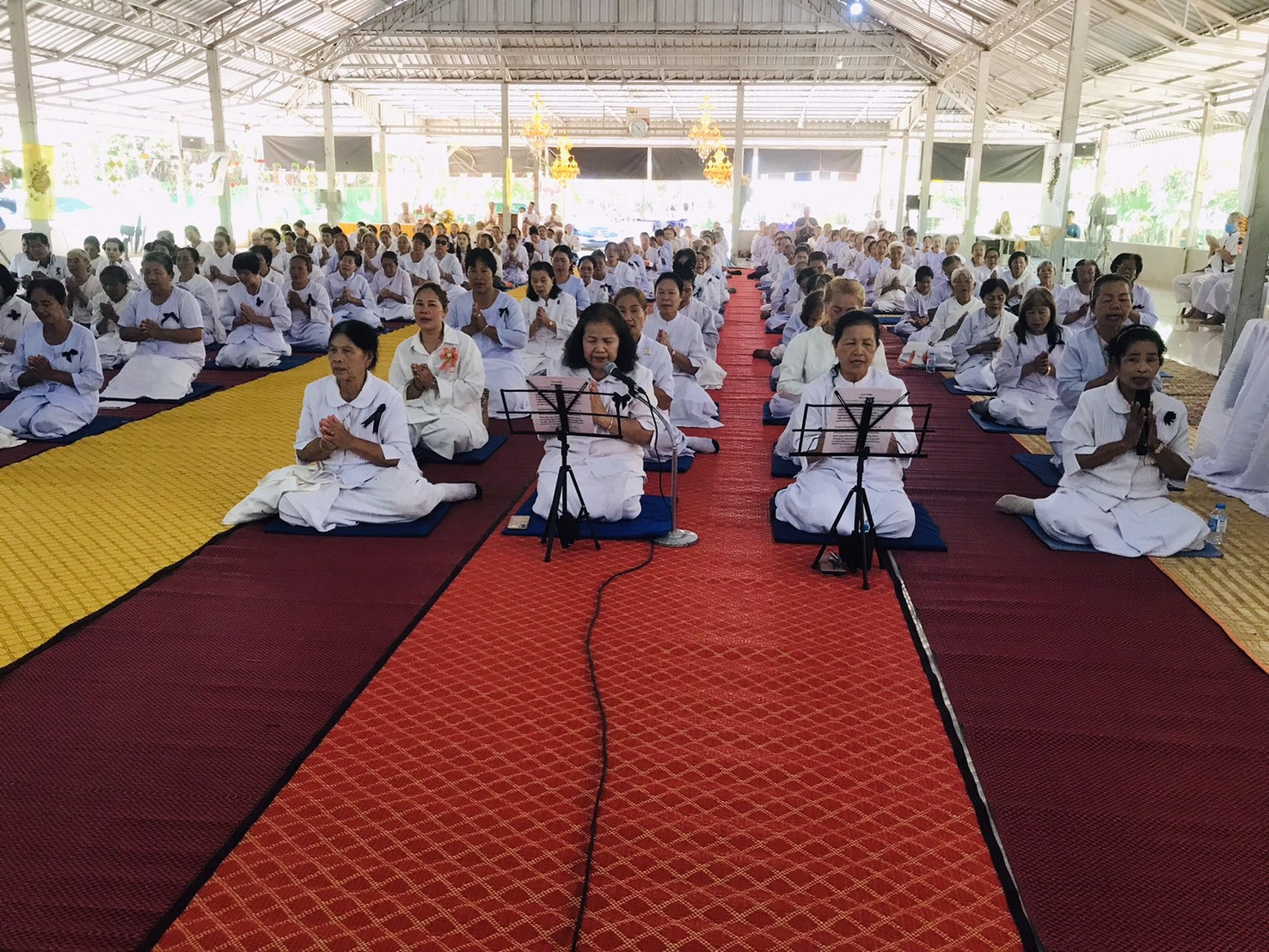 ภาพกล่าวคำถวายกฐินวัดป่ามหาเรืองบุญเขต