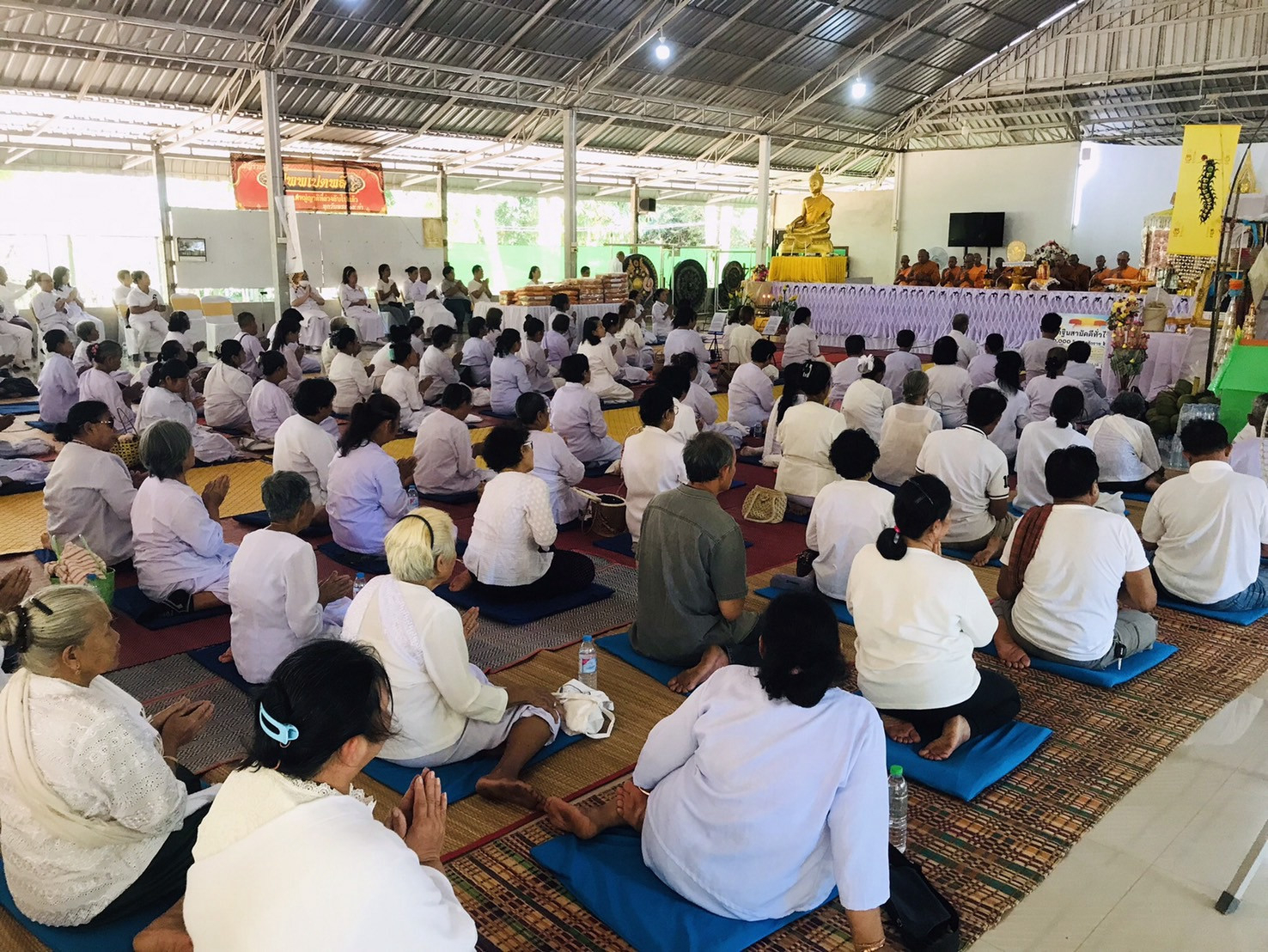 ภาพร่วมพิธีกรรมวัดป่ามหาเรืองบุญเขต