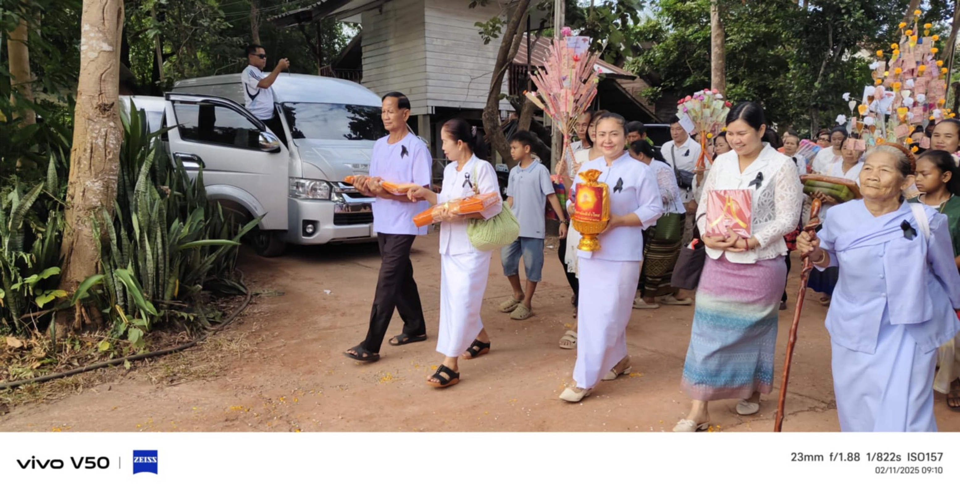 ภาพร่วมขบวนกฐินวัดสุทธิวนาราม