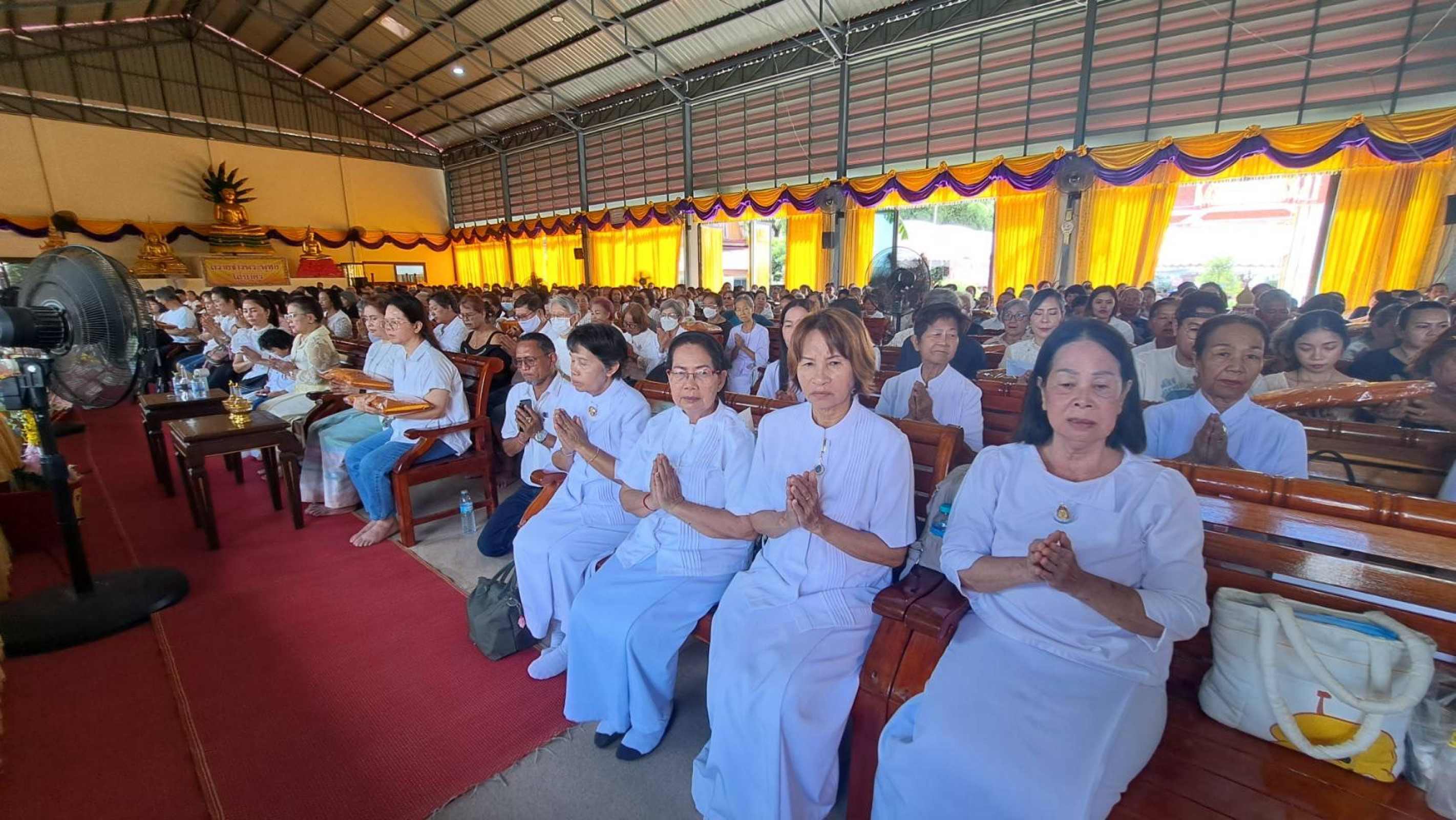 ภาพร่วมพิธีกรรมวัดซอยสามัคคี
