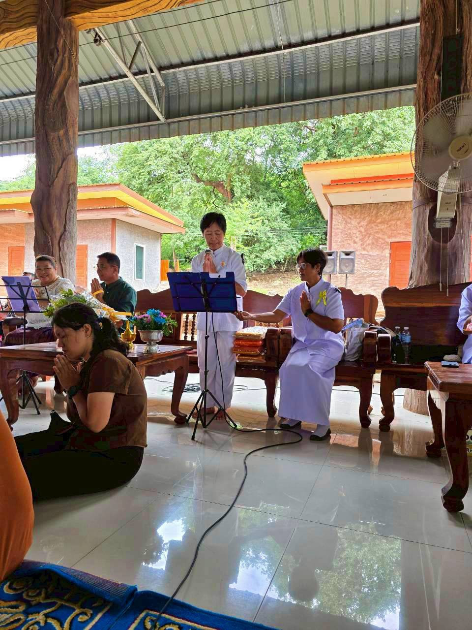 ภาพกล่าวคำถวายกฐินวัดช่องกลิ้ง