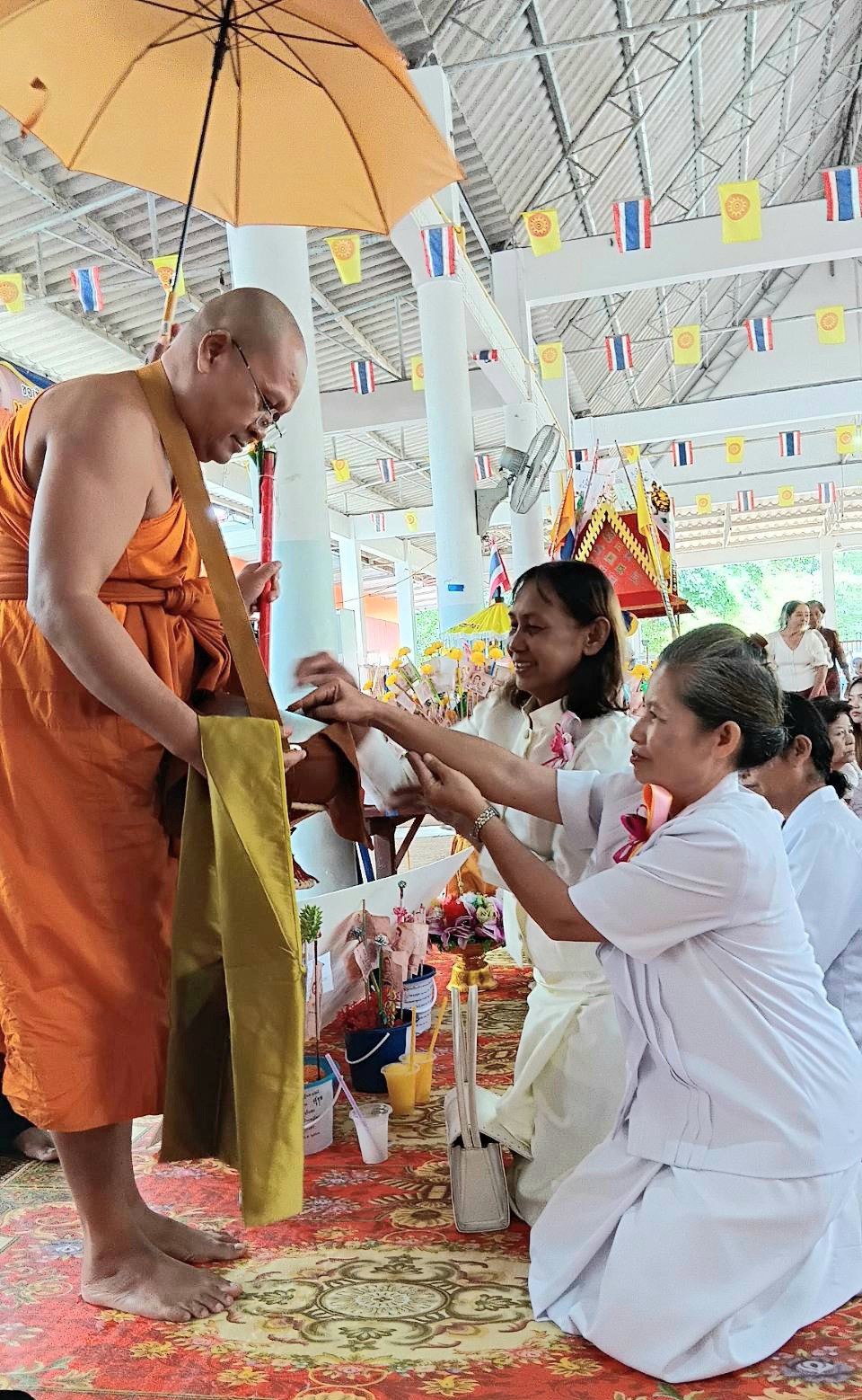 ภาพร่วมพิธีกรรมวัดนิเวศาราม