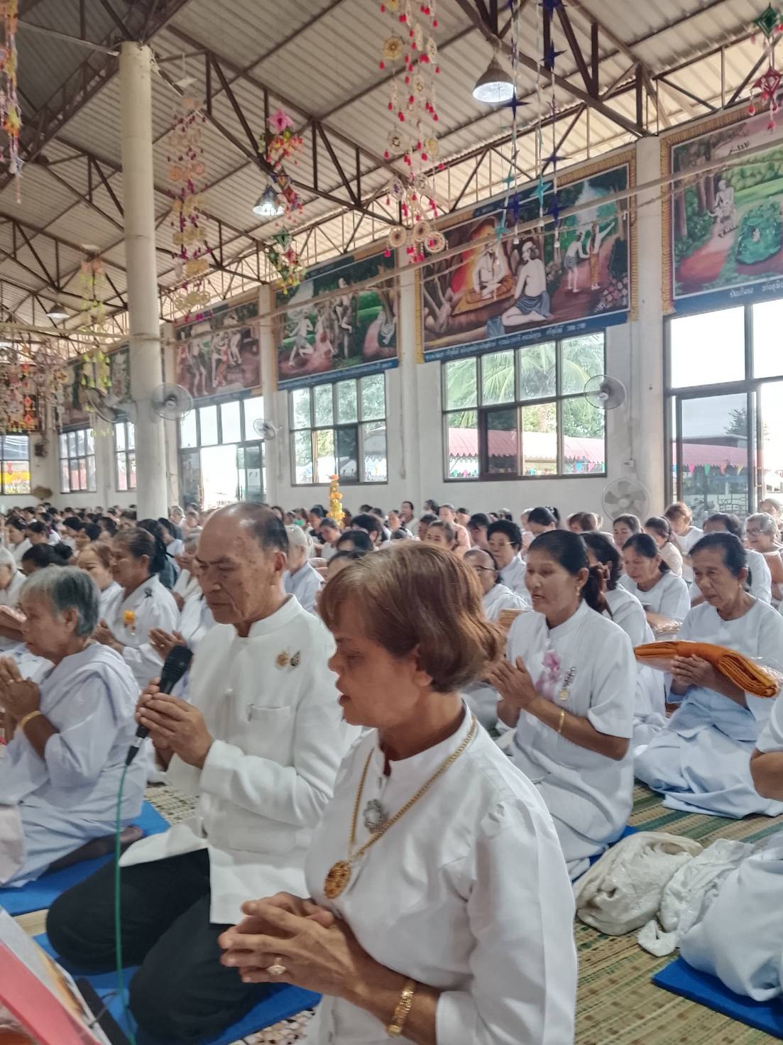 ภาพกล่าวคำถวายกฐินวัดศรีจันดาประชาอุทิศ