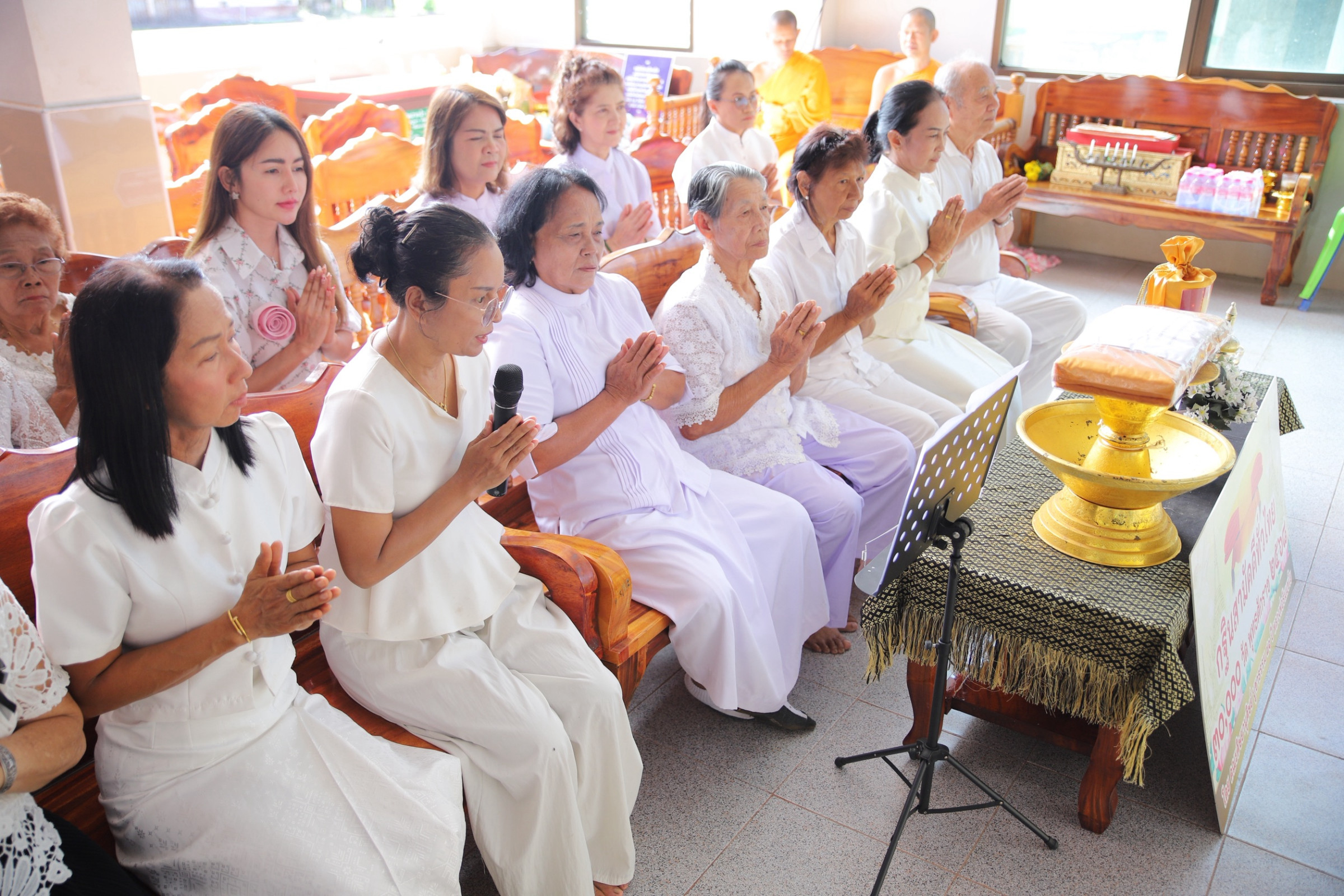 ภาพร่วมพิธีกรรมวัดบางน้ำจืด