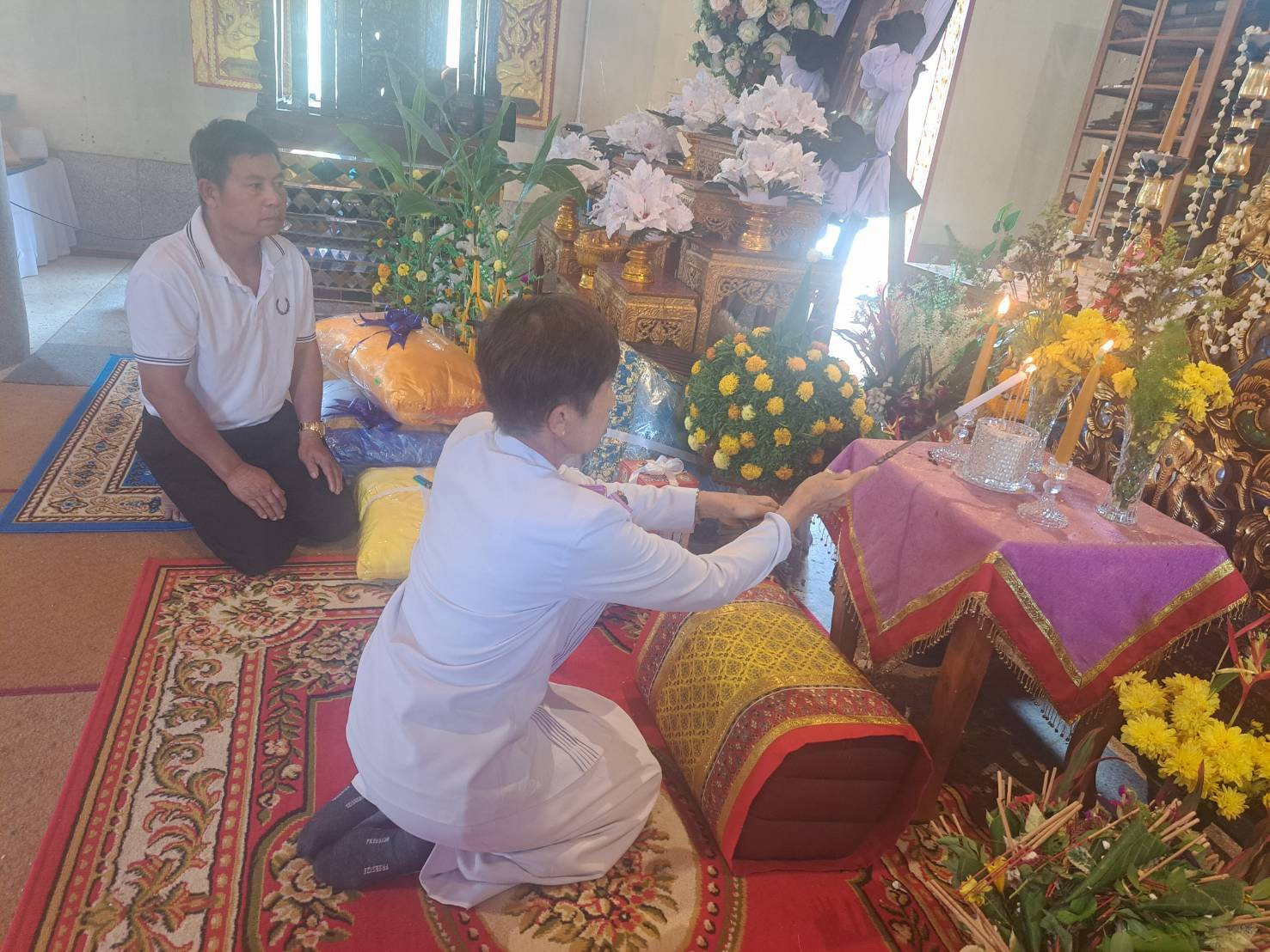 ภาพร่วมพิธีกรรมวัดปลายนาหลวง