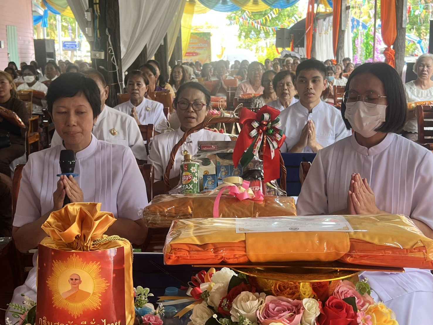 ภาพกล่าวคำถวายกฐินวัดตลาดประดู่