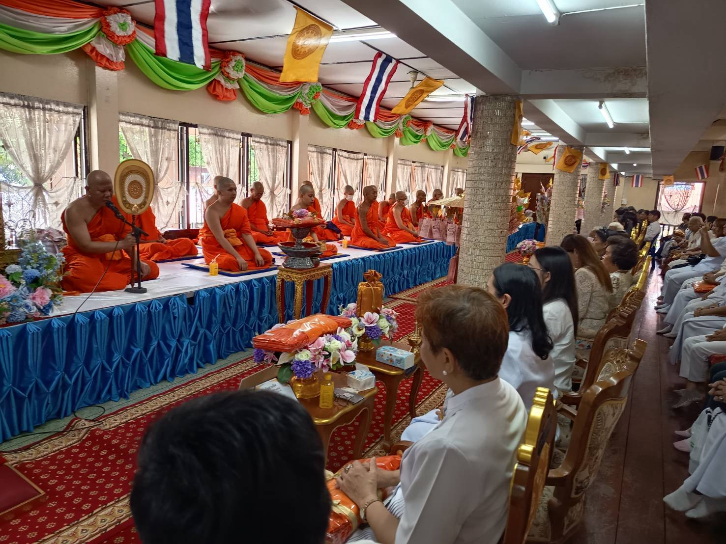 ภาพร่วมพิธีกรรมวัดสวัสดิ์วารีสีมาราม