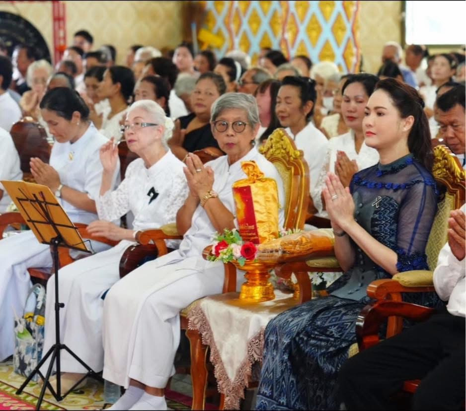 ภาพร่วมพิธีกรรมวัดหัวถนน