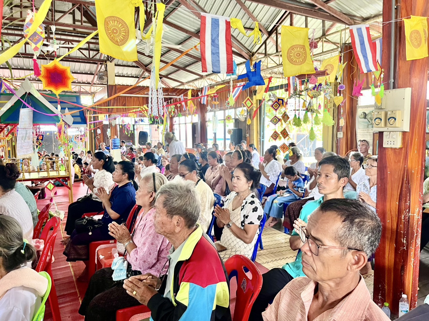 ภาพร่วมพิธีกรรมวัดตะเภาหนุน