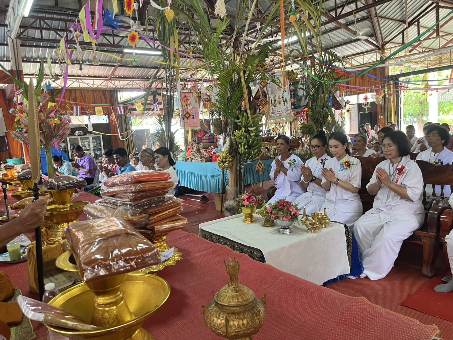 ภาพร่วมพิธีกรรมวัดตะเภาหนุน