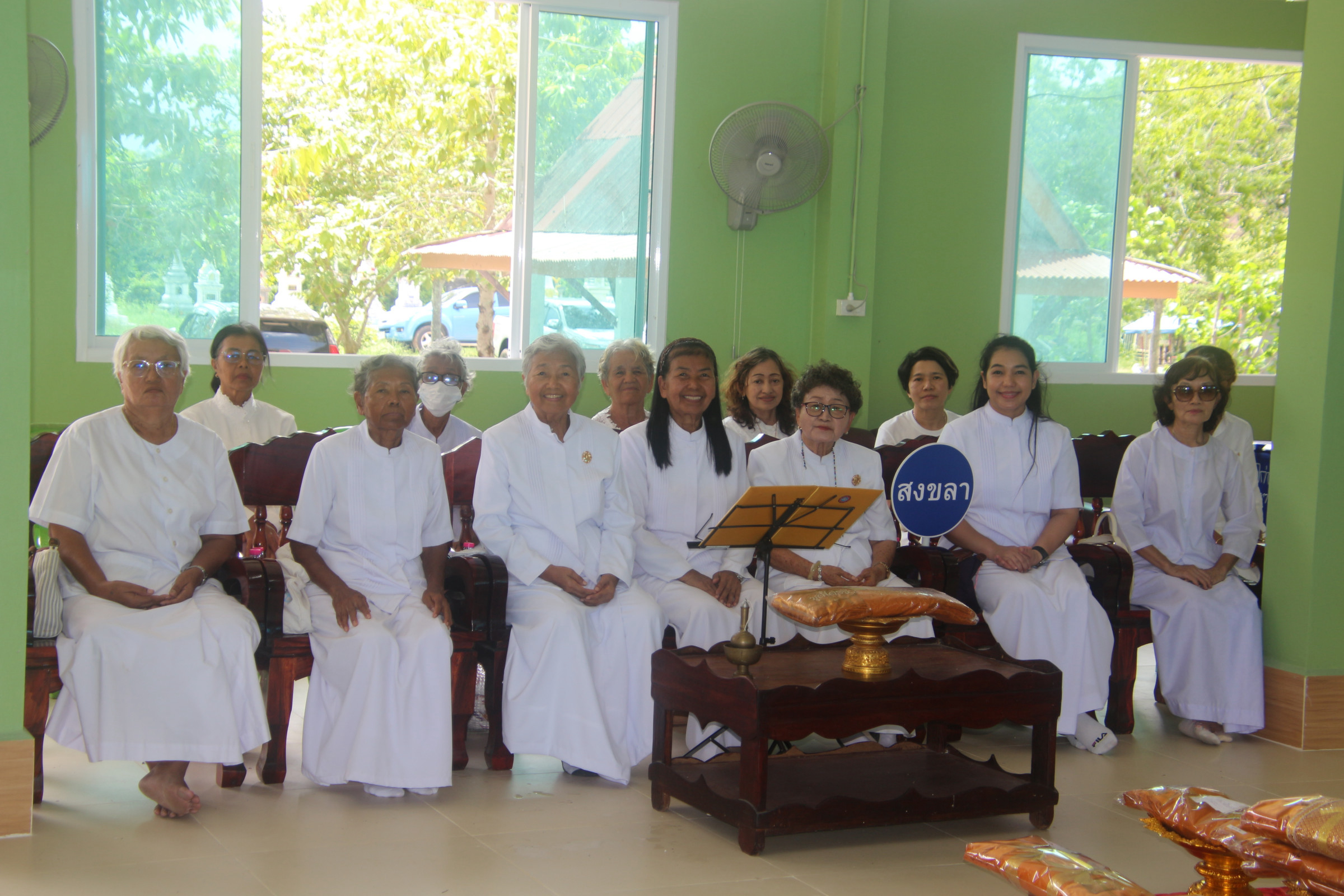 ภาพร่วมพิธีกรรมวัดหัวถิน