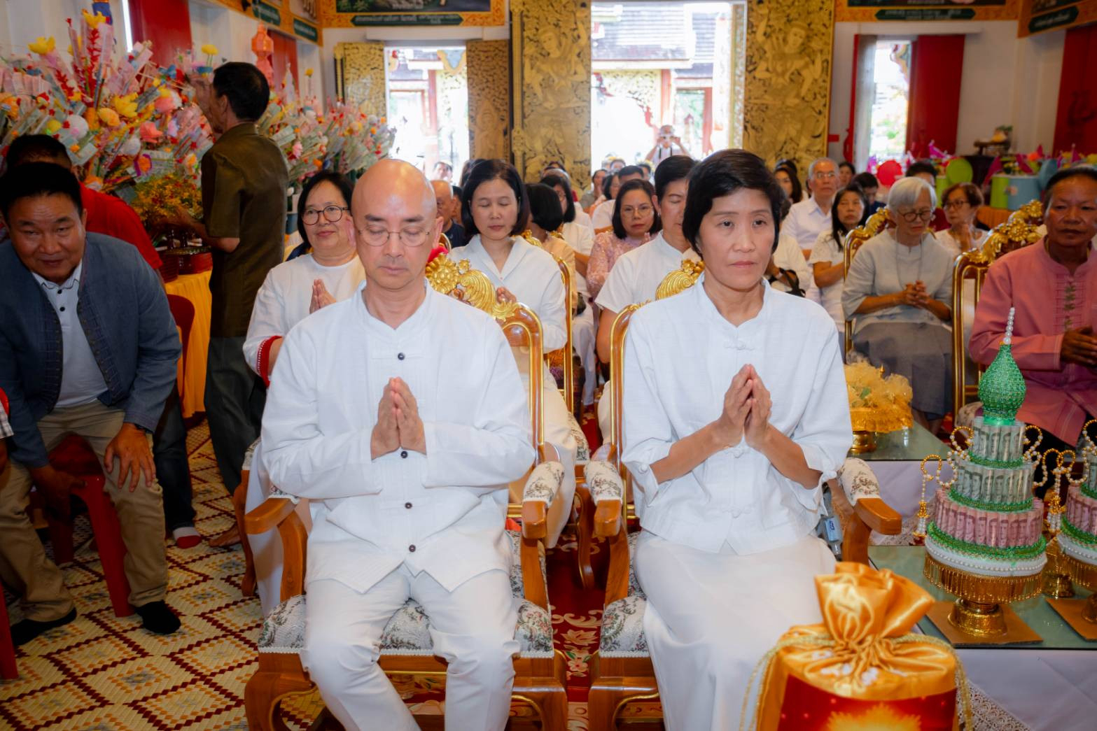 ภาพร่วมพิธีกรรมวัดโพธิมงคล