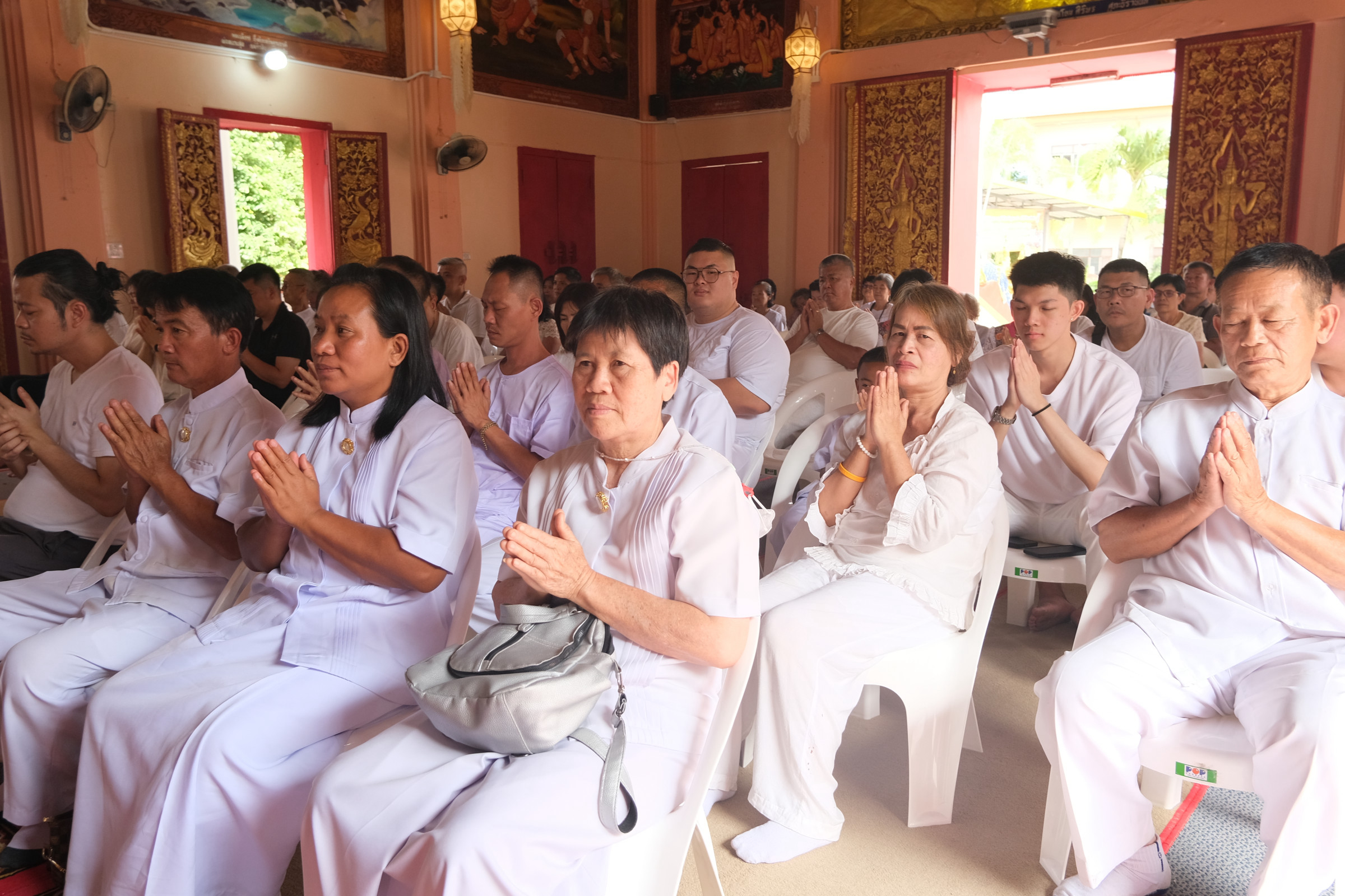 ภาพร่วมพิธีกรรมวัดสันปง