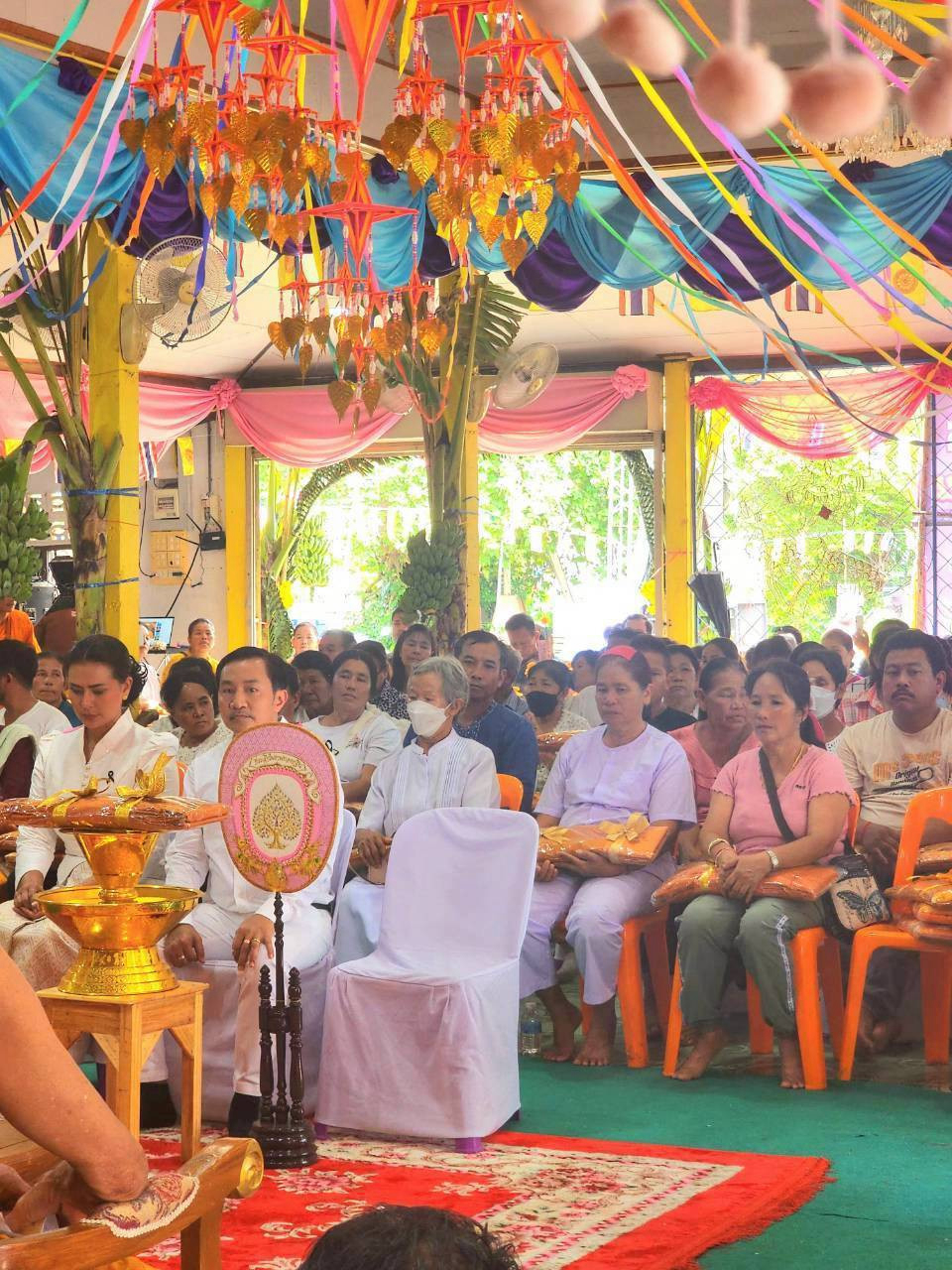 ภาพร่วมพิธีกรรมวัดหนองเป็น
