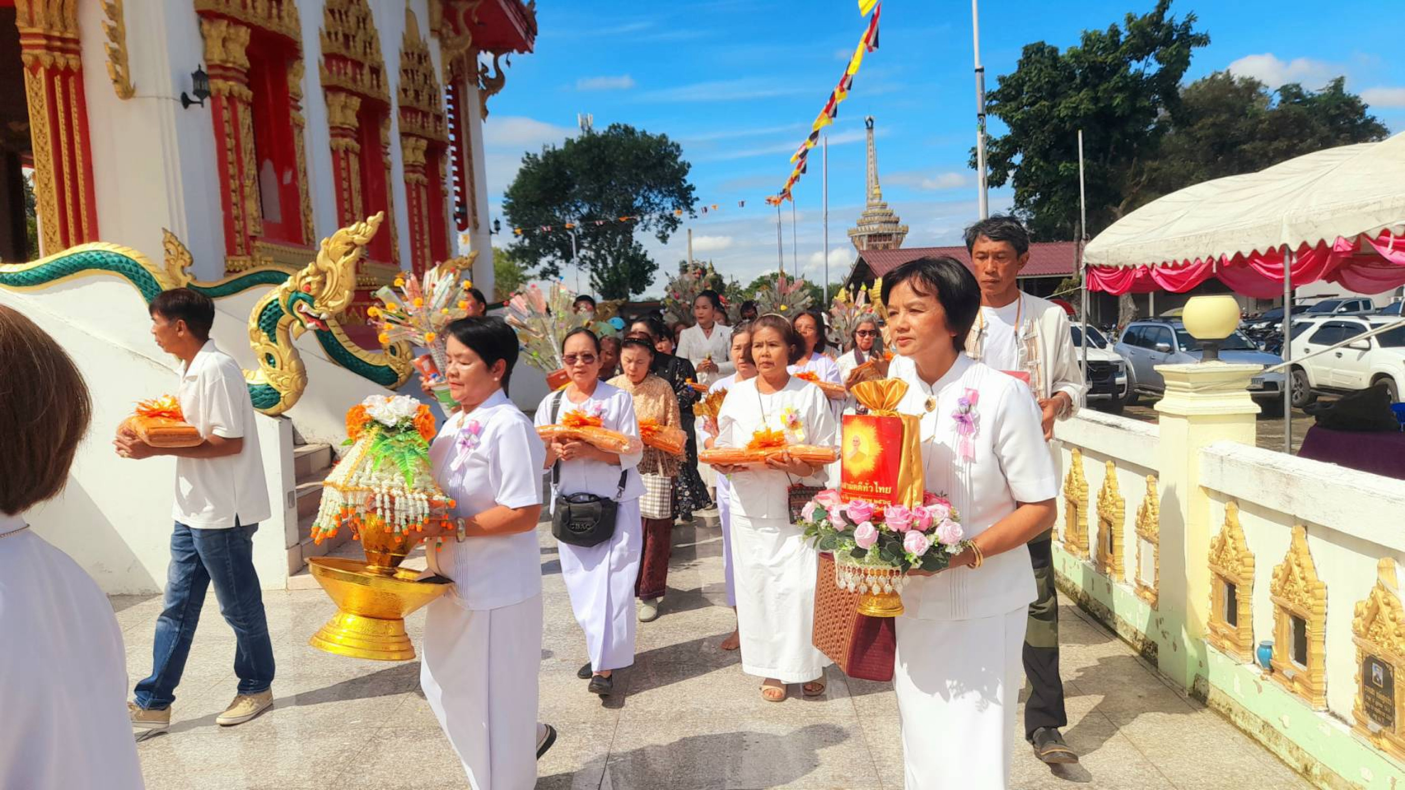 ภาพร่วมพิธีกรรมวัดบุใหญ่