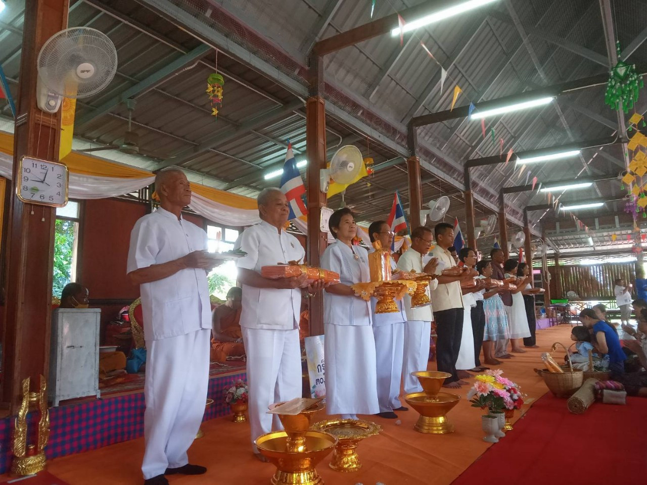 ภาพร่วมพิธีกรรมวัดเหล่าหมากคำ